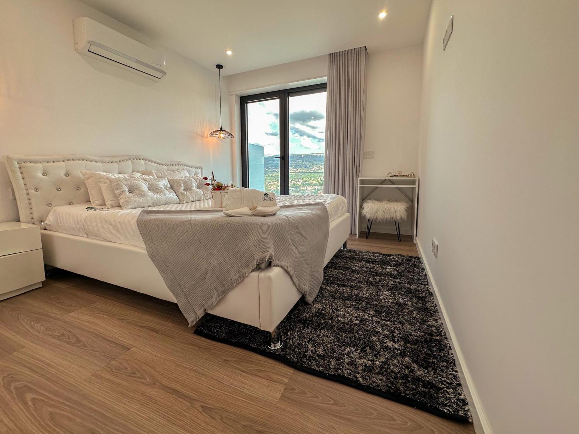 Flora Guest House Marco de Canaveses Exterior photo